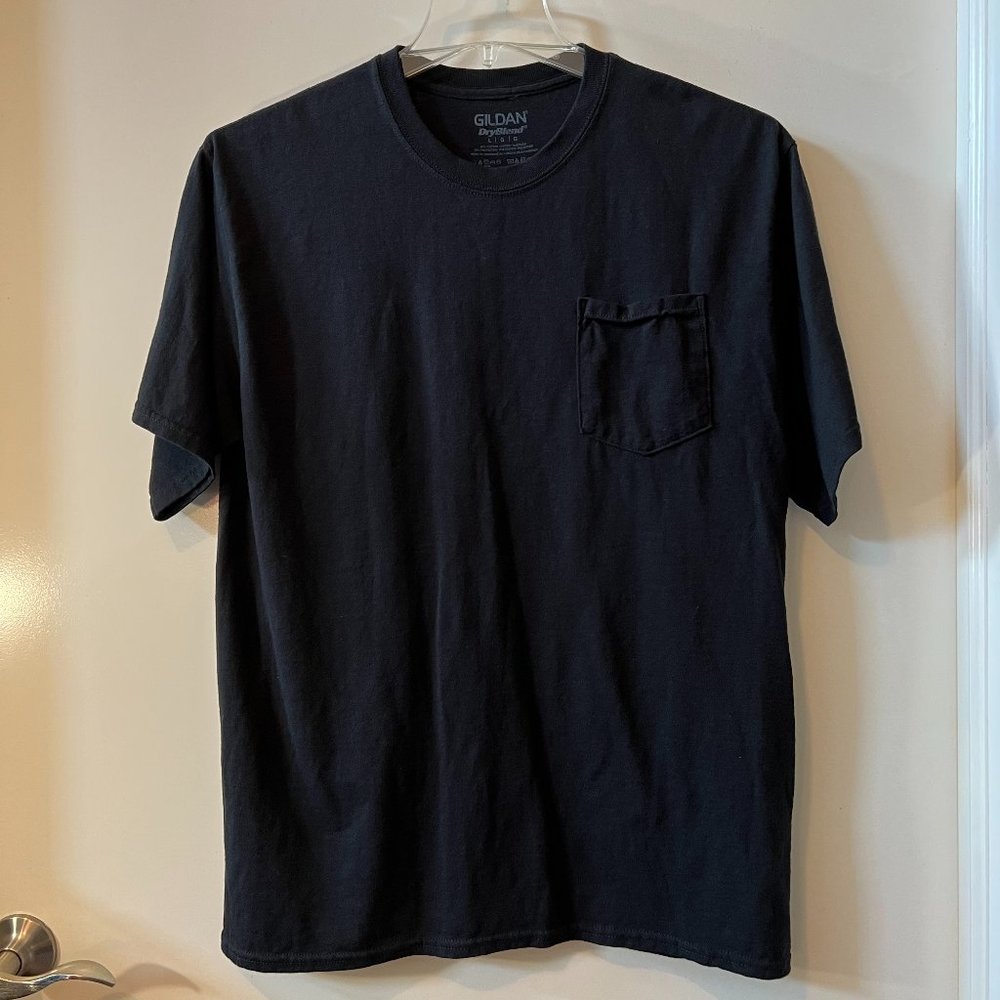 2 for 1 Bundle New Gilden Dry Blend Short Sleeve Tee's - Large